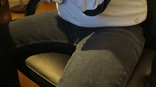 vincent1522 online show from 02-26-26, 07:25