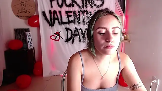 melodygirl   online show from 02-16-25, 11:39