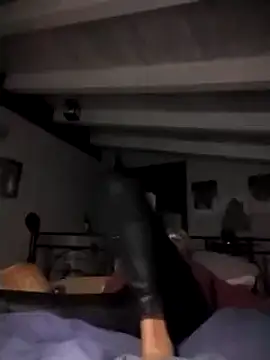 Snapshot of divinaerotica chatting on 11-03-25, 06:55 divinaerotica online show from 11-03-25, 06:55