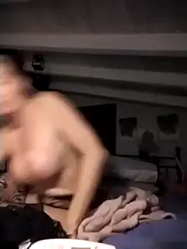 Snapshot of divinaerotica chatting on 11-05-25, 06:11 divinaerotica online show from 11-05-25, 06:11