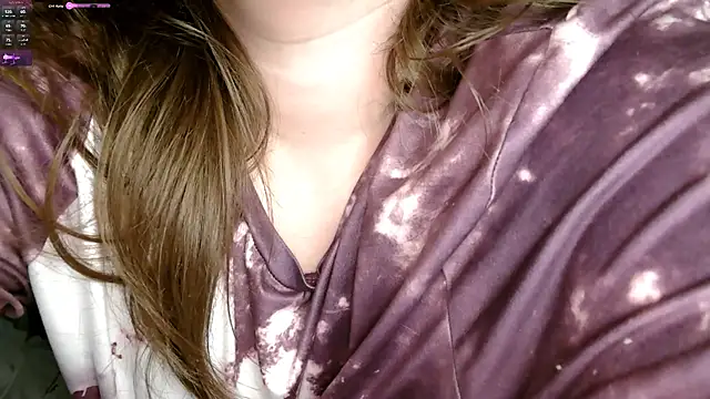 Snapshot of MrsJess chatting on 05-27-26, 02:19 MrsJess online show from 05-27-26, 02:19