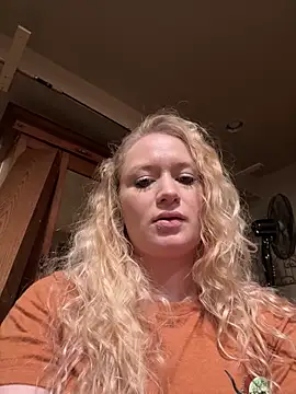 kcmo1010 online show from 12-19-25, 09:06