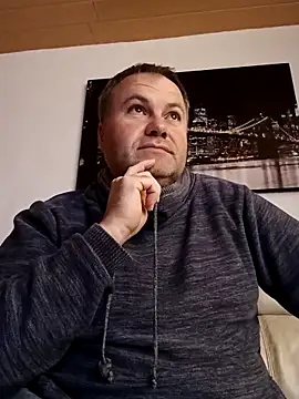 Pourleplasirs online show from 11-14-25, 12:58