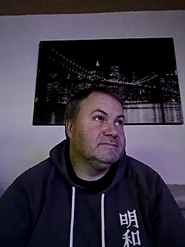 Pourleplasirs online show from 12-20-25, 11:29