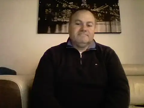 Pourleplasirs online show from 11-15-25, 01:20