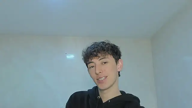 Snapshot of miketwink chatting on 12-02-25, 10:55 miketwink online show from 12-02-25, 10:55