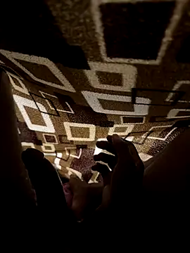 jhonnes  online show from 12-15-25, 02:06