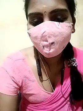 Snapshot of Tamil_roja17 chatting on 10-16-25, 05:32 Tamil roja17 online show from 10-16-25, 05:32