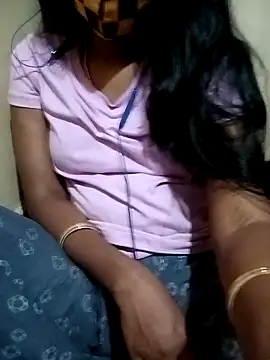 Snapshot of Tamil_roja17 chatting on 02-20-25, 07:41 Tamil roja17 online show from 02-20-25, 07:41