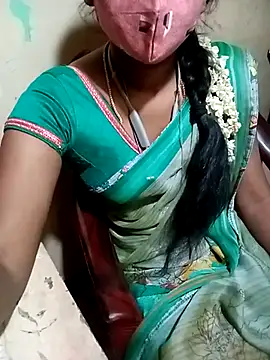 Snapshot of Tamil_roja17 chatting on 02-25-25, 05:30 Tamil roja17 online show from 02-25-25, 05:30