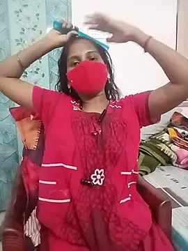 Snapshot of Tamil_roja17 chatting on 05-19-26, 05:36 Tamil roja17 online show from 05-19-26, 05:36