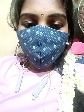 Snapshot of Tamil_roja17 chatting on 03-21-25, 05:02 Tamil roja17 online show from 03-21-25, 05:02