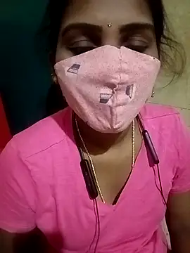 Snapshot of Tamil_roja17 chatting on 10-15-25, 06:33 Tamil roja17 online show from 10-15-25, 06:33