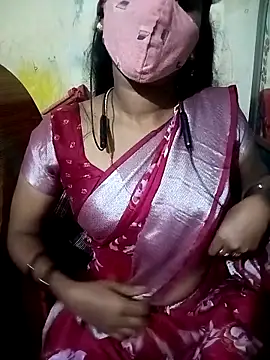 Snapshot of Tamil_roja17 chatting on 10-17-25, 05:55 Tamil roja17 online show from 10-17-25, 05:55