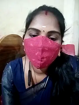 Snapshot of Tamil_roja17 chatting on 09-09-25, 06:45 Tamil roja17 online show from 09-09-25, 06:45
