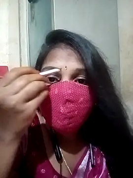 Snapshot of Tamil_roja17 chatting on 10-24-25, 06:23 Tamil roja17 online show from 10-24-25, 06:23