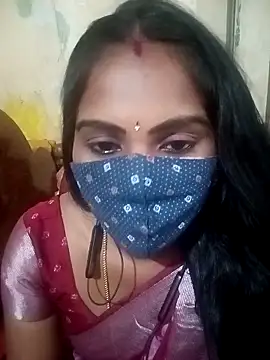 Snapshot of Tamil_roja17 chatting on 09-12-25, 06:46 Tamil roja17 online show from 09-12-25, 06:46