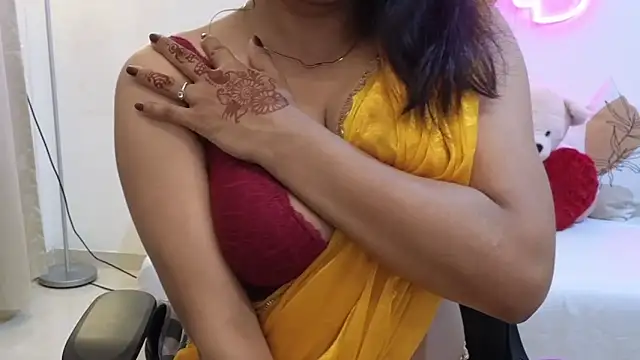 MISS MYRA online show from 02-13-26, 05:46