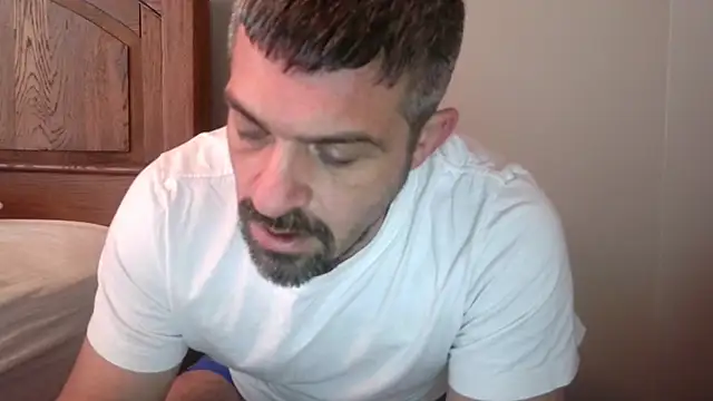 Troyt87 online show from 01-06-26, 07:07