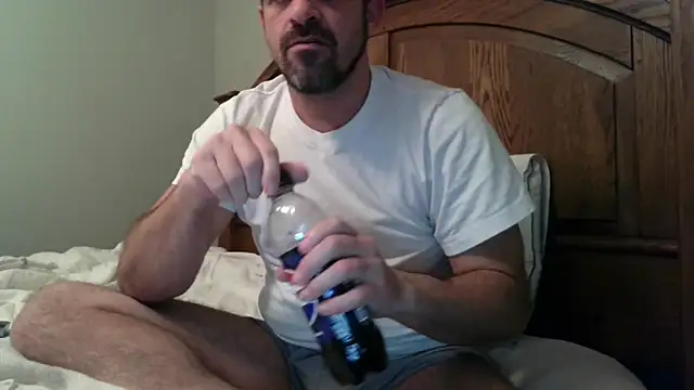 Troyt87 online show from 12-16-25, 06:17