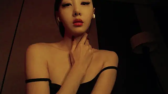 Fudzik0 online show from 04-06-26, 03:46