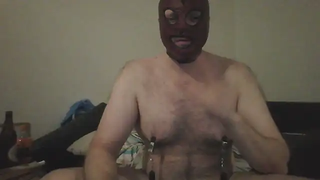 Snapshot of Eugene6666 chatting on 11-01-25, 11:53 Eugene6666 online show from 11-01-25, 11:53