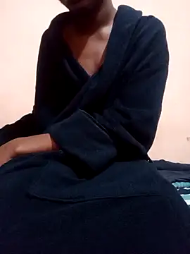 nee2526 online show from 10-29-25, 08:24