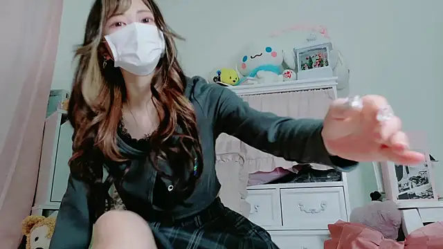 Snapshot of Megu-mimi chatting on 03-17-25, 05:49 Megu-mimi online show from 03-17-25, 05:49