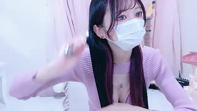 Snapshot of Megu-mimi chatting on 10-22-25, 06:46 Megu-mimi online show from 10-22-25, 06:46