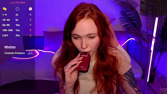 Maya Light online show from 11-18-25, 08:28