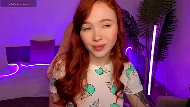 Maya Light online show from 11-16-25, 12:48