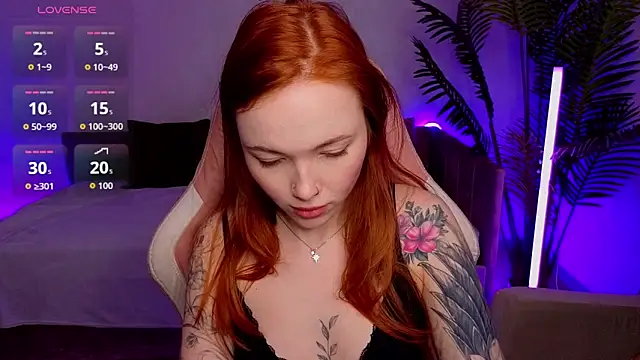 Maya Light online show from 02-28-26, 01:38