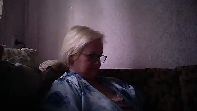 Snapshot of Mayya4321 chatting on 05-30-26, 06:42 Mayya4321 online show from 05-30-26, 06:42