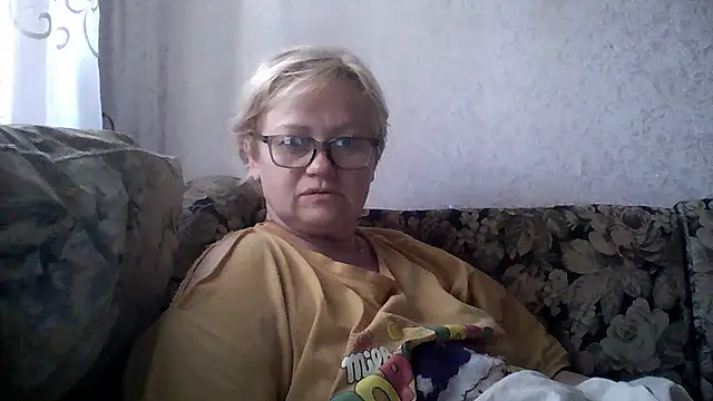 Snapshot of Mayya4321 chatting on 05-17-26, 07:30 Mayya4321 online show from 05-17-26, 07:30
