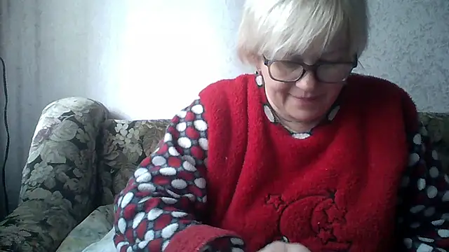 Snapshot of Mayya4321 chatting on 05-01-26, 01:49 Mayya4321 online show from 05-01-26, 01:49