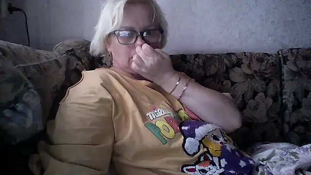 Snapshot of Mayya4321 chatting on 06-03-26, 10:38 Mayya4321 online show from 06-03-26, 10:38