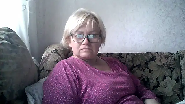 Snapshot of Mayya4321 chatting on 05-11-26, 12:39 Mayya4321 online show from 05-11-26, 12:39