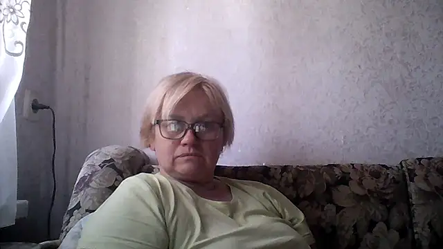 Snapshot of Mayya4321 chatting on 05-04-26, 10:07 Mayya4321 online show from 05-04-26, 10:07