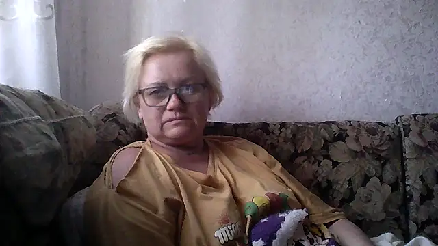 Snapshot of Mayya4321 chatting on 05-23-26, 01:10 Mayya4321 online show from 05-23-26, 01:10