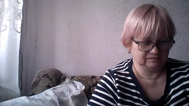 Snapshot of Mayya4321 chatting on 04-20-26, 10:51 Mayya4321 online show from 04-20-26, 10:51