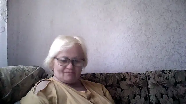 Snapshot of Mayya4321 chatting on 05-19-26, 10:44 Mayya4321 online show from 05-19-26, 10:44