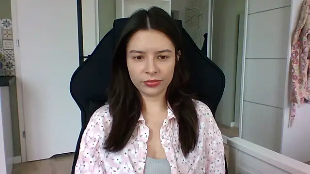 LariceSexy online show from 03-25-26, 01:10