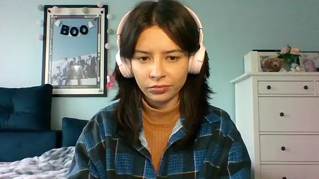 LariceSexy online show from 10-27-25, 01:12