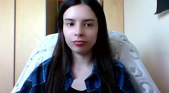 Snapshot of LariceSexy chatting on 03-12-25, 01:08 LariceSexy online show from 03-12-25, 01:08
