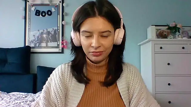 LariceSexy online show from 10-24-25, 12:15