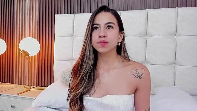 Ariana greenblat online show from 03-07-26, 05:29