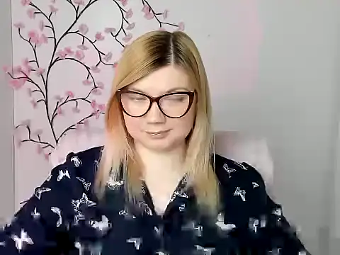 Lola moree online show from 04-22-26, 11:39
