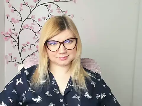 Lola moree online show from 02-08-26, 01:09