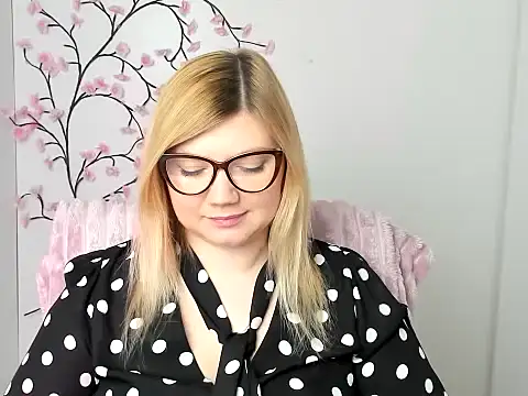 Lola moree online show from 02-05-26, 12:56