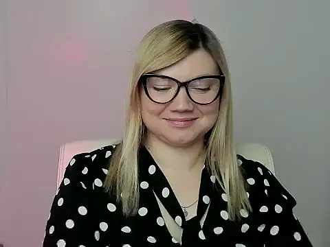 Lola moree online show from 10-09-25, 05:46